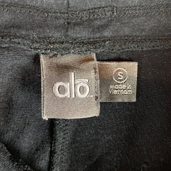 Alo Women's Black Drawstring Waistband Athleisure Capri Jogger Pants Size S 9569 - Picture 7 of 12